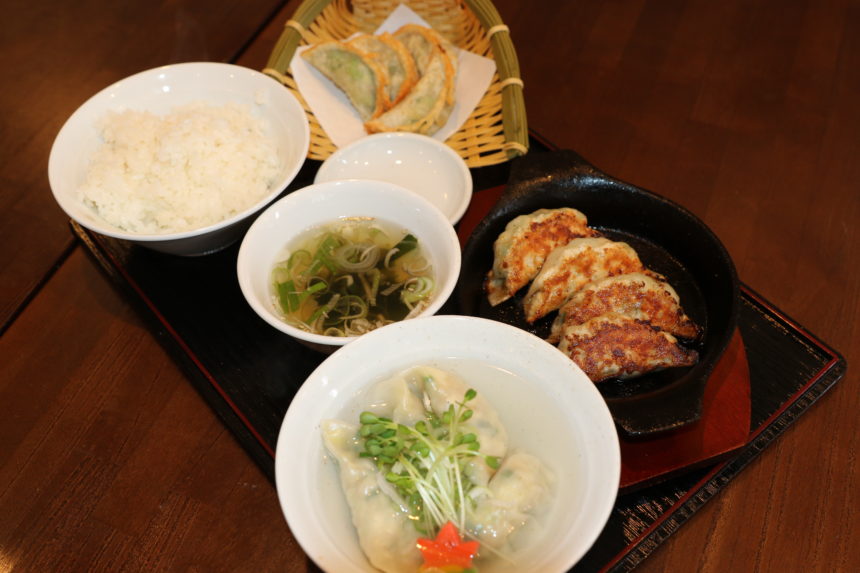 鉄鍋餃子 石焼炒飯 龍神 つくば市 うぃーくえんど茨城